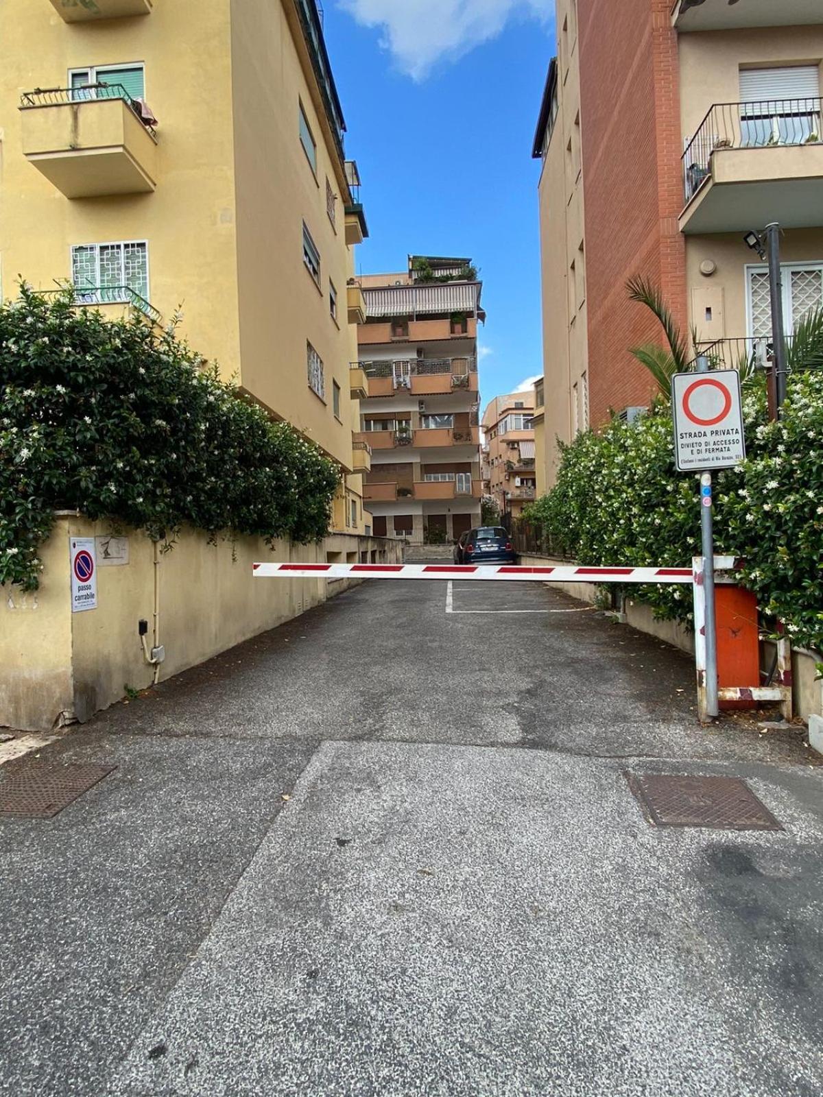 Casa Tua A Centro Con Box Auto Tra Stadio Olimpico E Vaticano Rom